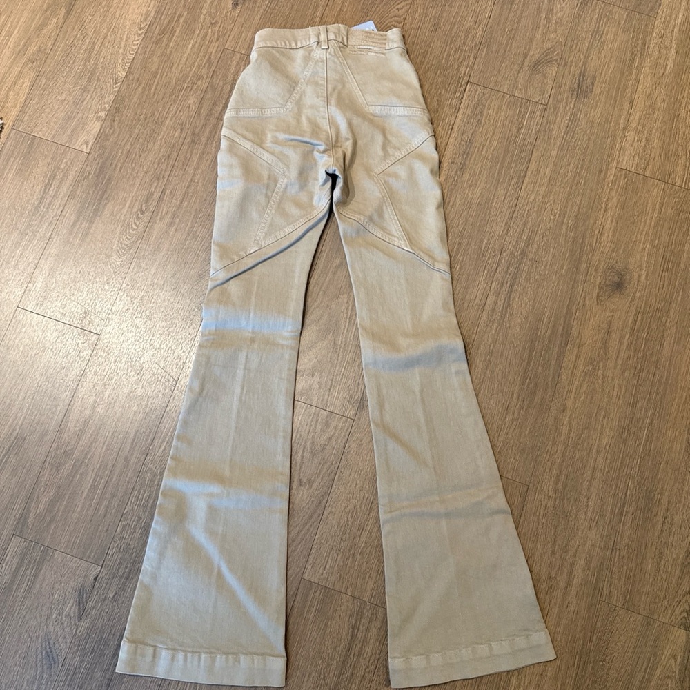 REVICE Cream Flared High-Waisted Pants